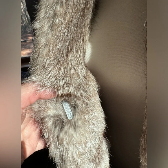 Vintage Rabbit Fur Coat with front hook closure pink satin lining size large - Picture 6 of 16